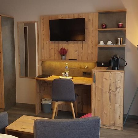 Hotel-Restaurant Zur Linde Altenmedingen 外观 照片