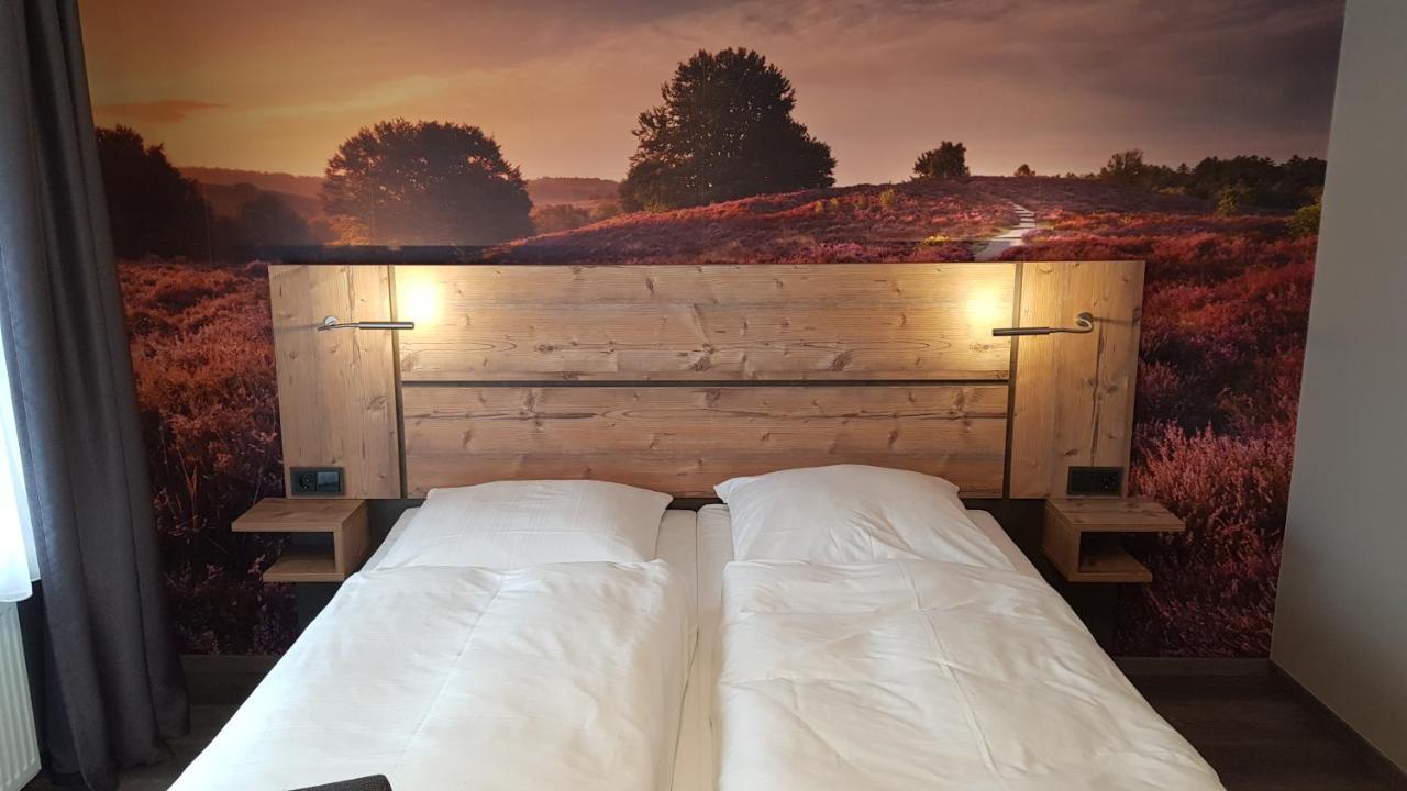 Hotel-Restaurant Zur Linde Altenmedingen 外观 照片